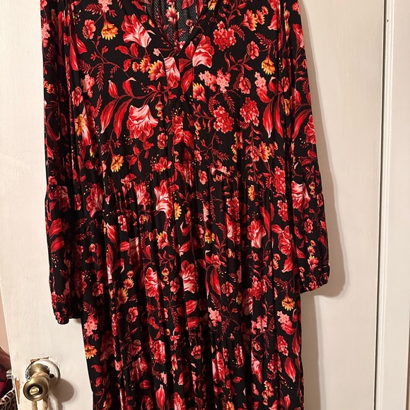 NWT Tera Sky long sleeve Plus Size flowy Holiday dress. - Picture 7 of 8